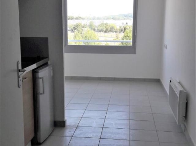 Location Appartement 1 pièce 21m² TOURS 37200
