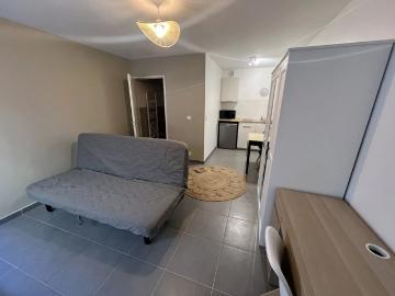 Location Appartement 1 pièce 21m² VALENCE 26000