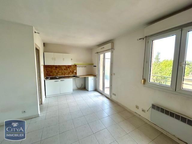 Location Appartement 1 pièce 21m² AIX EN PROVENCE 90ème