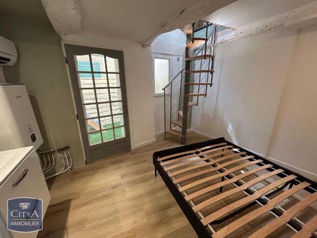 Location Appartement 1 pièce 21m² BEAUMES DE VENISE 84190