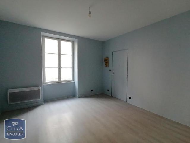 Location Appartement 1 pièce 21m² BLOIS 41000