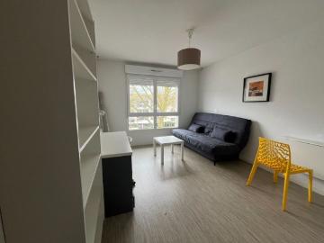 Location Appartement 1 pièce 21m² CENON 33150