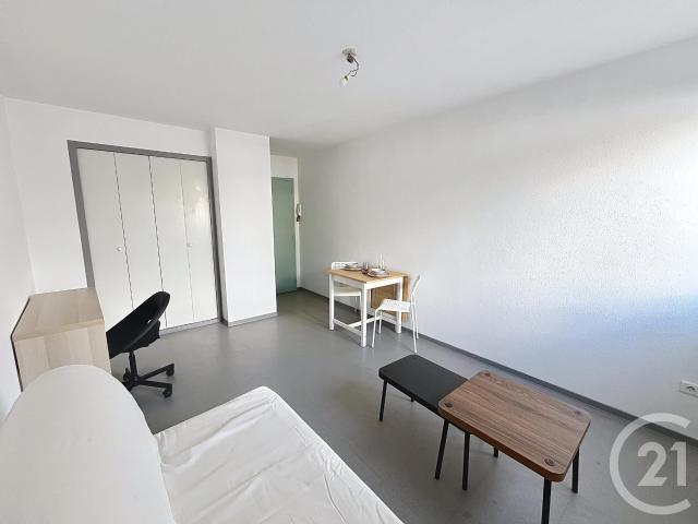 Location Appartement 1 pièce 21m² CLERMONT FERRAND 63000