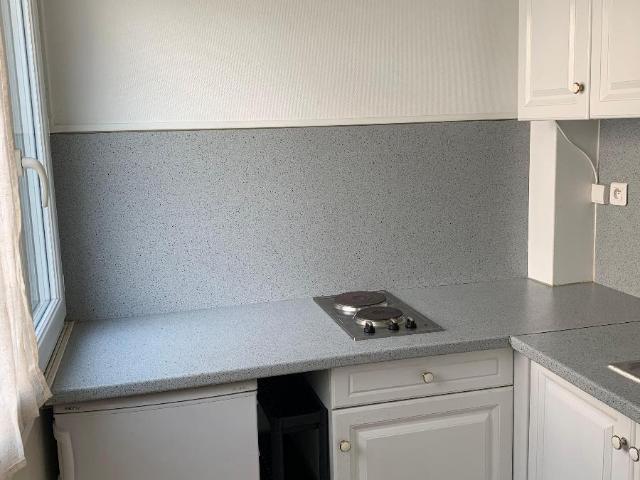 Location Appartement 1 pièce 21m² CLERMONT FERRAND 63000