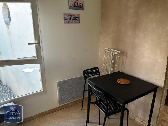 Location Appartement 1 pièce 21m² CLERMONT L HERAULT 34800