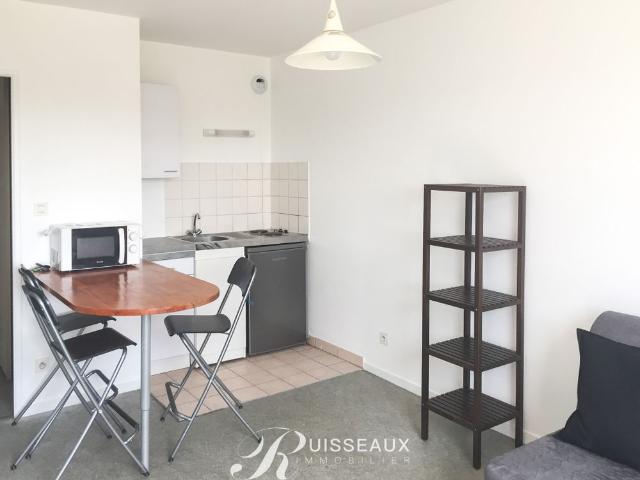 Location Appartement 1 pièce 21m² DIJON 21000