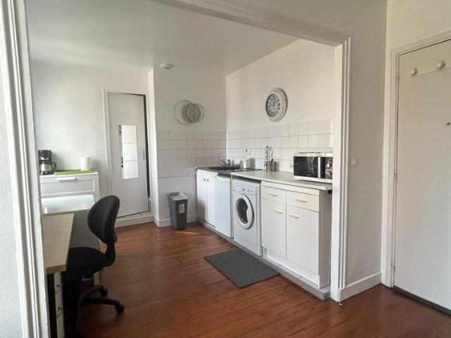 Location Appartement 1 pièce 21m² FONTAINEBLEAU 77300