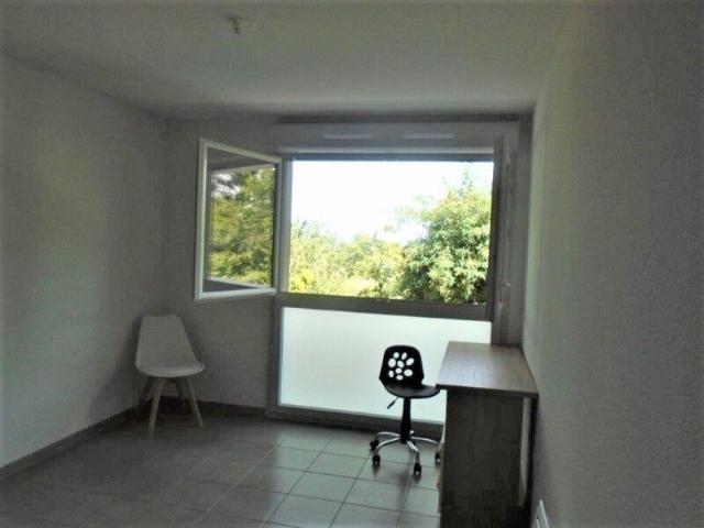 Location Appartement 1 pièce 21m² ISLE 87170