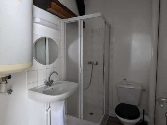 Location Appartement 1 pièce 21m² ISSOUDUN 36100