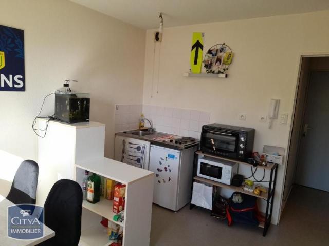 Location Appartement 1 pièce 21m² LE MANS 72000