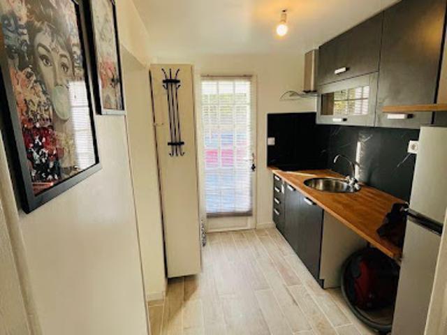 Location Appartement 1 pièce 22 m2 Marseille 4ème