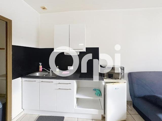 Location Appartement 1 pièce 22 m2 Saint Flour