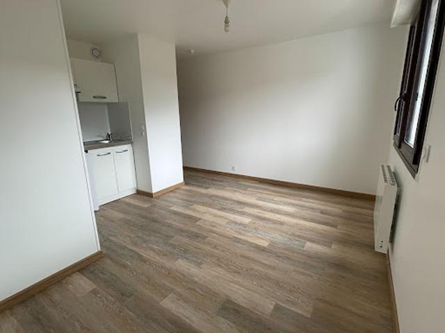 Location Appartement 1 pièce 22.1 m2 Ozoir la ferriere
