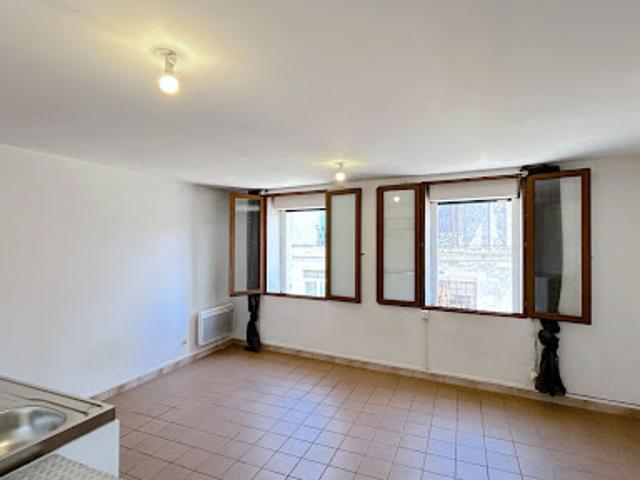 Location Appartement 1 pièce 22.39 m2 Saint Savin