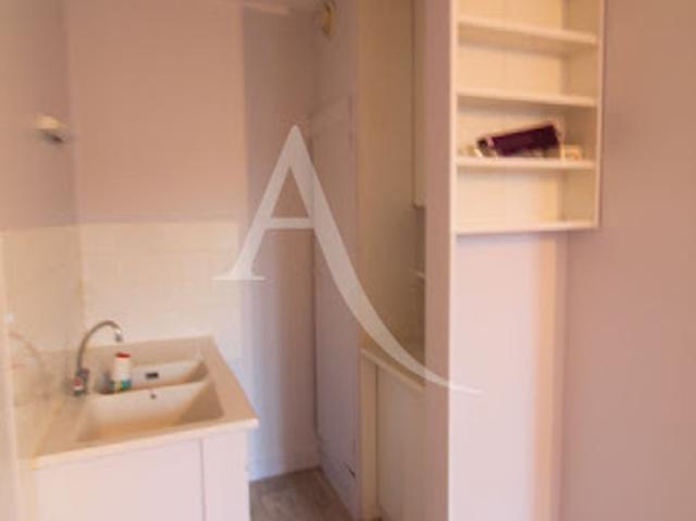 Location Appartement 1 pièce 22.52 m2 Montrichard