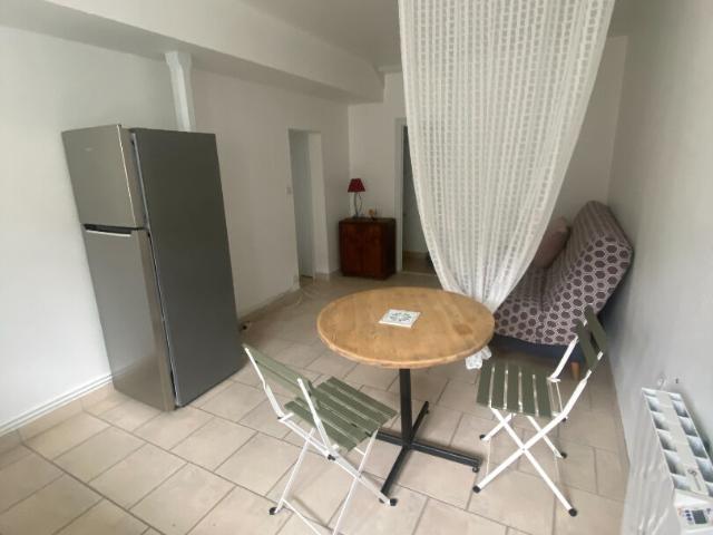 Location appartement 1 pièce, 22.69m², Veuzain sur Loire