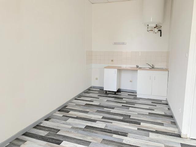 Location Appartement 1 pièce 22.61 m2 Blaye