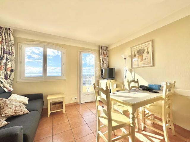 Location Appartement 1 pièce 22.79 m2 Roquebrune sur Argens