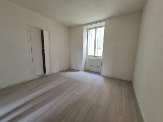Location Appartement 1 pièce 22m²