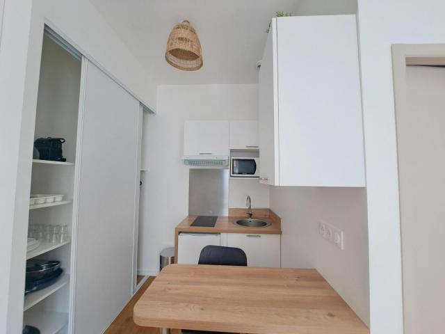 Location Appartement 1 pièce 22m² TOURS 37000