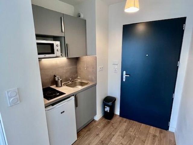 Location Appartement 1 pièce 22m² TROYES 10000