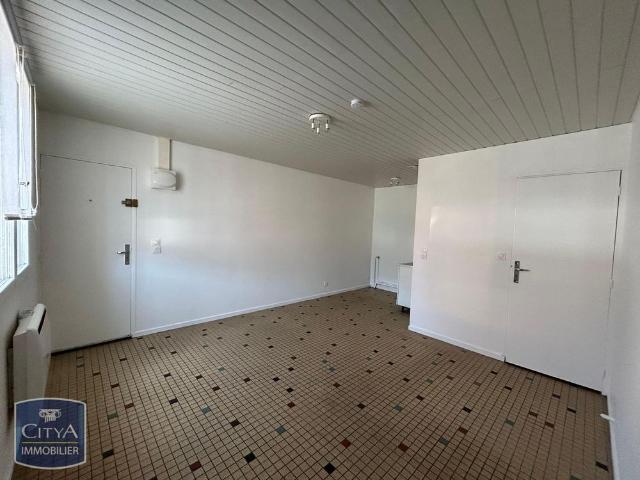 Location Appartement 1 pièce 22m² BEAUVAIS 60000