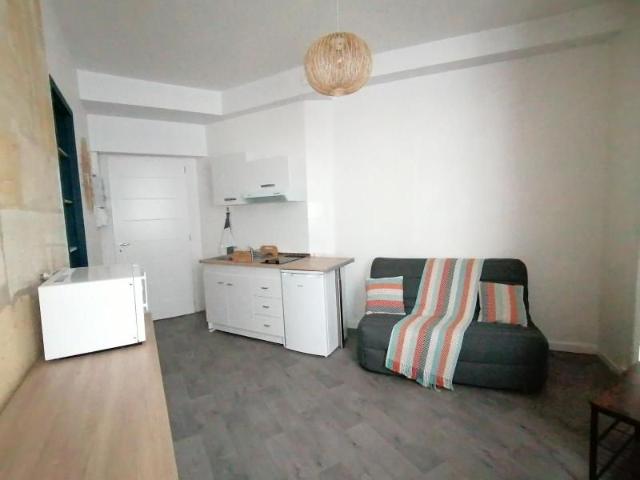Location Appartement 1 pièce 22m² BORDEAUX 33000