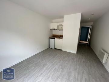 Location Appartement 1 pièce 22m² CHAMPCEVINEL 24750