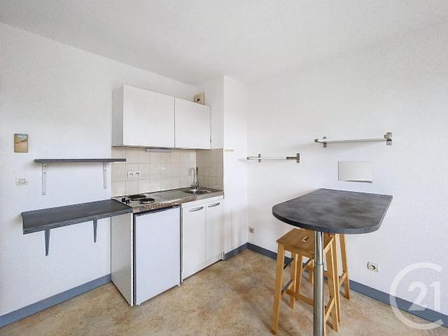Location Appartement 1 pièce 22m² CLERMONT FERRAND 63000