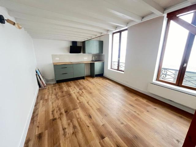 Location Appartement 1 pièce 22m² LYON 6ème