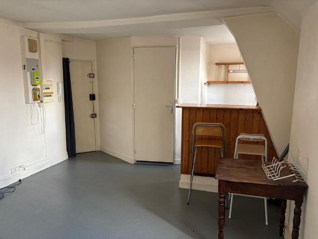 Location Appartement 1 pièce 22m² NANTES 44000