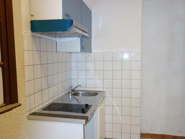 Location Appartement 1 pièce 22m² NIMES 30000