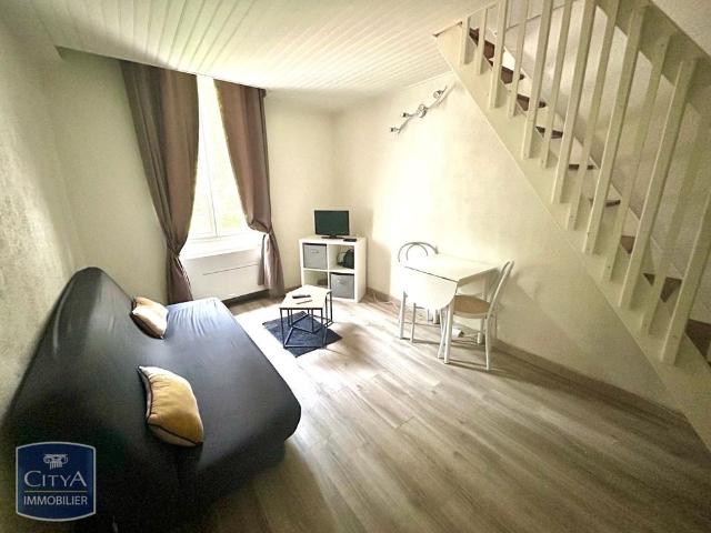 Location Appartement 1 pièce 22m² ORANGE 84100