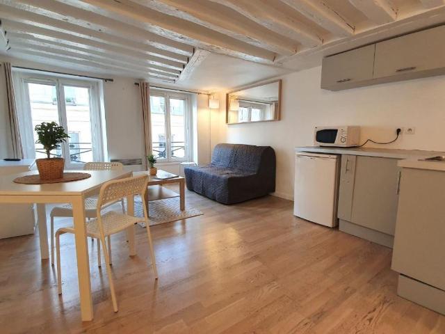 Location Appartement 1 pièce 22m² PARIS 2ème