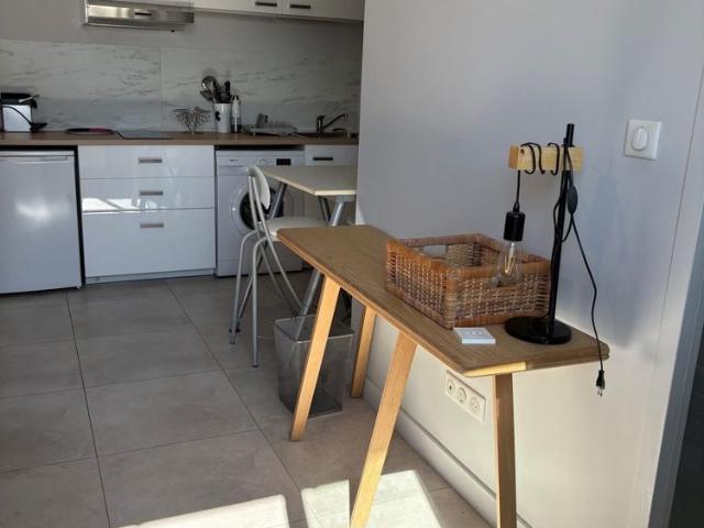 Location Appartement 1 pièce 22m² ST GENIS LAVAL 69230