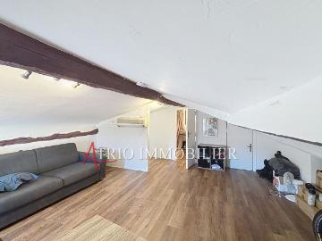 Location Appartement 1 pièce 22m² ST LAURENT DU VAR 06700