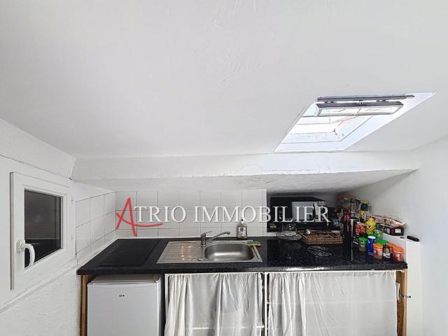 Location Appartement 1 pièce 22m² ST LAURENT DU VAR 06700