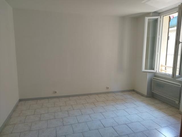 Location Appartement 1 pièce 23 m2 Le Muy