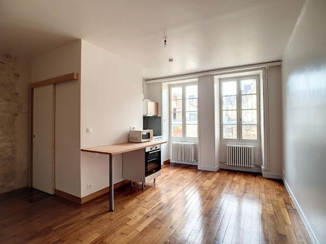 Location Appartement 1 pièce 23.27 m2 Chablis