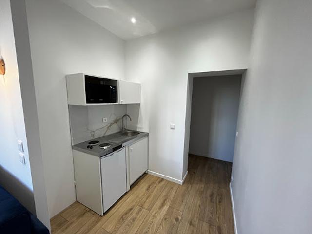 Location Appartement 1 pièce 23.43 m2 Reims