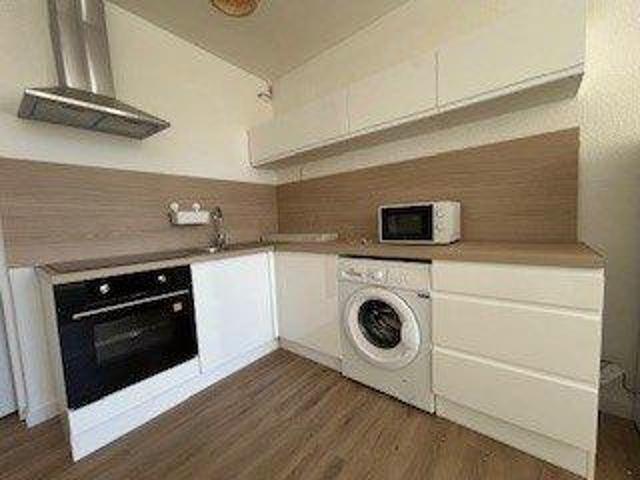 Location Appartement 1 pièce 23.77 m2 Marseille 1er