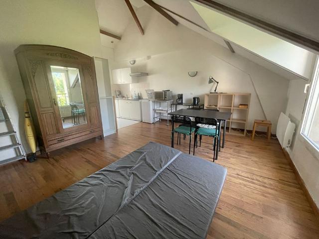 Location appartement 1 pièce, 23.72m², Gif sur Yvette