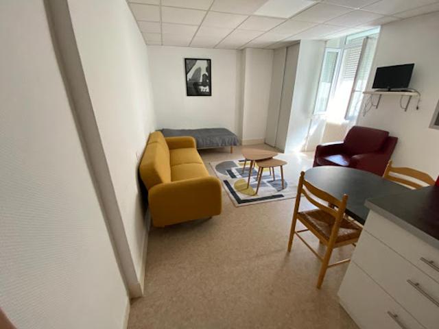 Location Appartement 1 pièce 23.7 m2 Dax