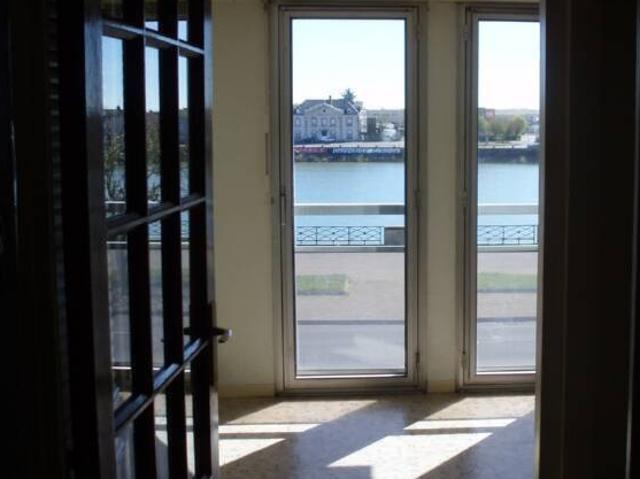 Location appartement 1 pièce 23.7 m² à Mâcon 71000 5 369 €