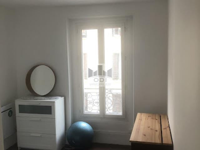 Location Appartement 1 pièce 23.93 m2 Paris 18ème