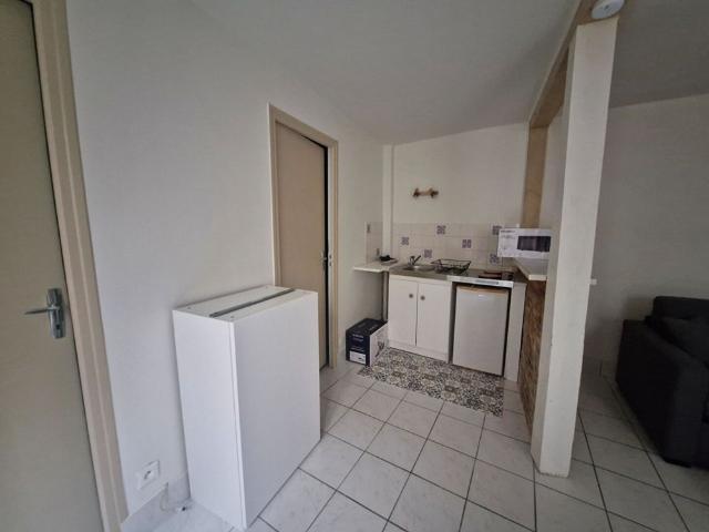 Location Appartement 1 pièce 23m²