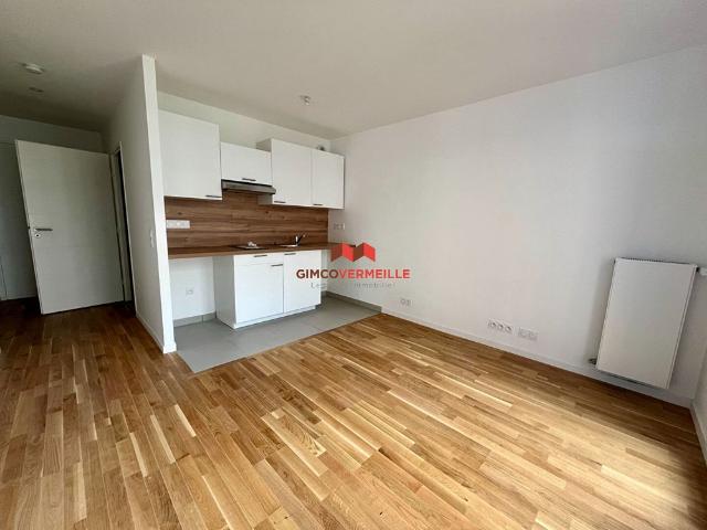 Location Appartement 1 pièce 23m²