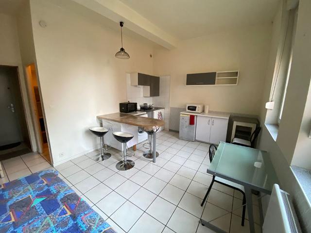 Location Appartement 1 pièce 23m²