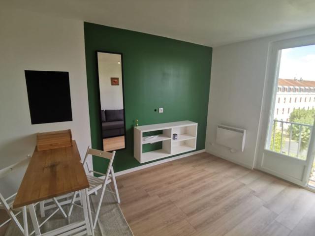 Location Appartement 1 pièce 23m²