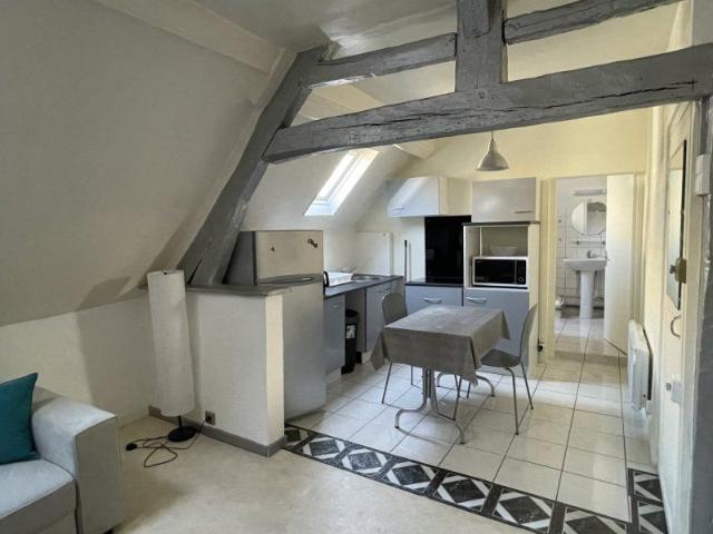 Location Appartement 1 pièce 23m² TROYES 10000